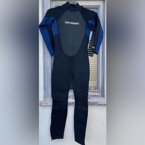 Lemorecn Wet Suit Brand New With Tags.